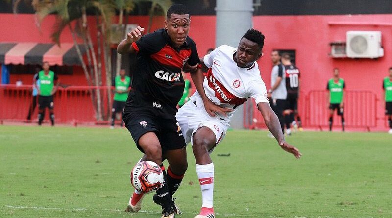 Mais um jogador com passagem pelo Vitória processa o clube 1