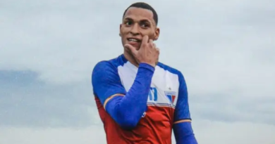 Titi rejeita volta para o Bahia e amplia vínculo com o Fortaleza 1