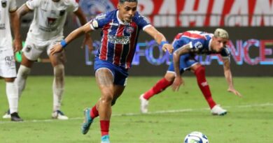 Bahia renova contrato com Jacaré até 2024 2