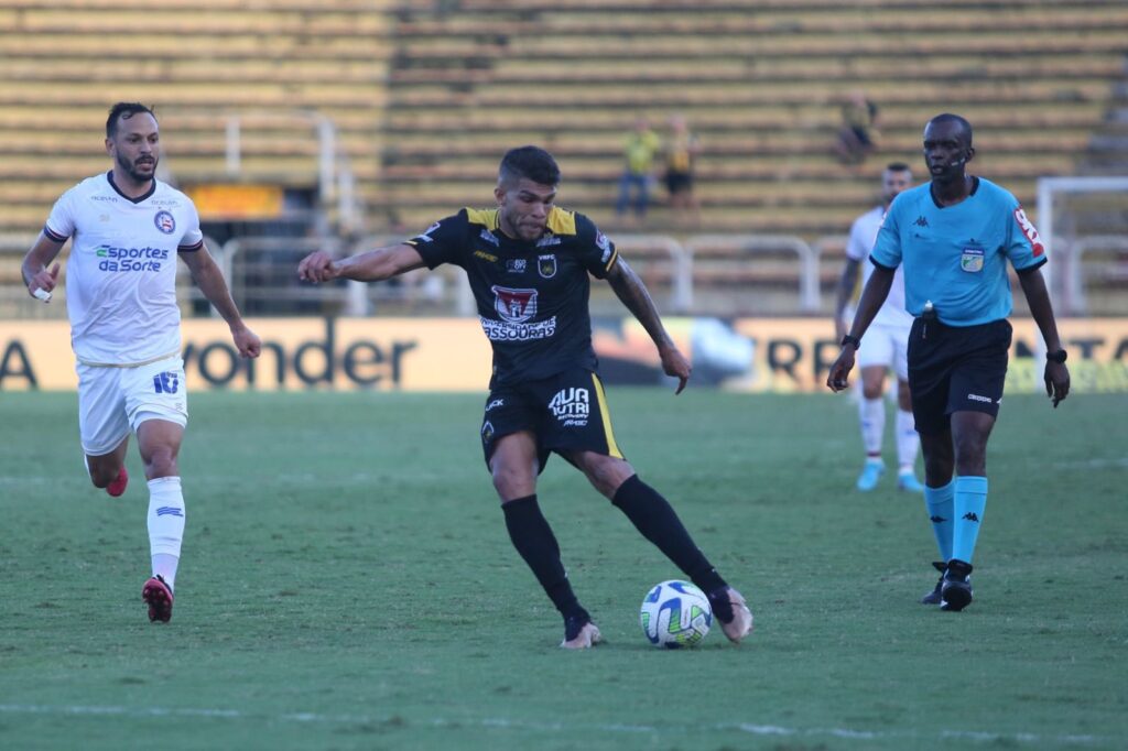Bahia segura a pressão do Volta Redonda e fica mais perto das oitavas da Copa do Brasil 1