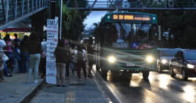 Rodoviários aceitam reajuste salarial e greve de ônibus em Salvador prevista para quinta é cancelada 3