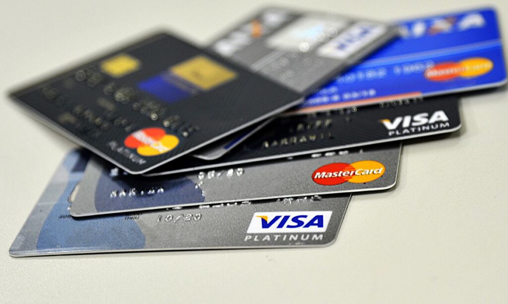 Bancos alteram data de fechamento da fatura do cartão de crédito e causa preocupação aos consumidores 1