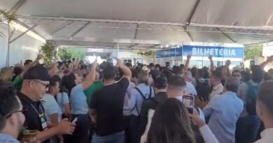 Lula é recebido com vaias e gritos de "ladrão" na Bahia Farm Show 2