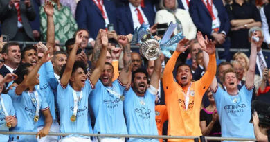 Manchester City vence United e conquista Copa da Inglaterra 2