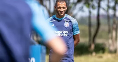 Vitor Hugo pode deixar o Bahia após suposta discussão com técnico Renato Paiva 2