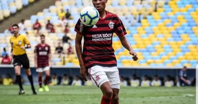 Bahia oficializa saída do jovem Arthur Sales e chegada de lateral para se recuperar de lesão no clube 2