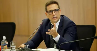 Campos Neto confirma que fica na presidência do BC até fim do mandato 3