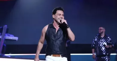 Zezé Di Camargo preocupa fãs com falha em sua voz durante show em São Paulo 4