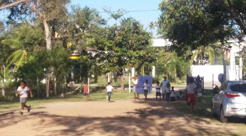 Prefeitura de Camaçari assina protocolo de intenção para extinção de escola localizada dentro do Condomínio Busca Vida