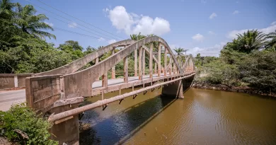 Defesa Civil de Camaçari interdita ponte em Monte Gordo