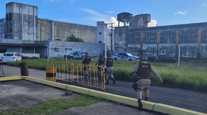 Detentos fogem de complexo penitenciário da Mata Escura em Salvador