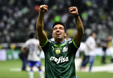 Abel, do Palmeiras, é eleito o 14º melhor técnico do mundo e fica à frente de rivais que atuam no futebol brasileiro