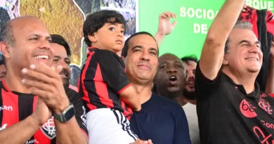 Carnaval Rubro-Negro: Festa do título da Série B do Vitória Acontecerá na Barra