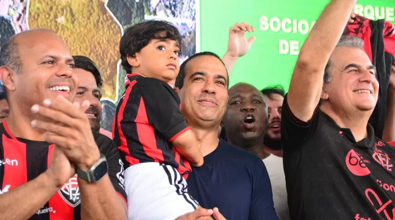 Carnaval Rubro-Negro: Festa do título da Série B do Vitória Acontecerá na Barra