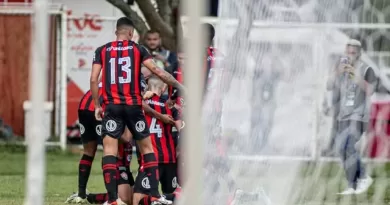 Festa no Barradão! Vitória elimina favoritismo do Bahia e vence o primeiro BA-VI de 2024