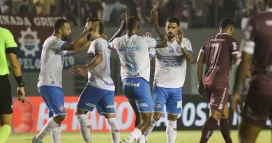 No sufoco, Bahia cede empate no tempo normal, vai à disputa de pênaltis e avança na Copa do Brasil