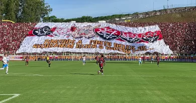 Vitória vira para cima do Bahia e abre vantagem na final do Campeonato Baiano