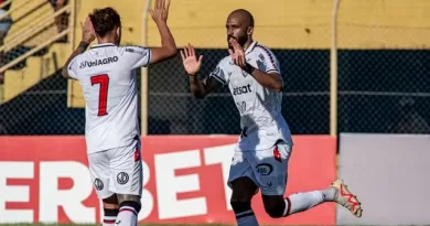 Vitória vence o Itabuna e volta às semifinais do Baianão após jejum de cinco anos