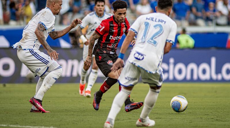 Vitória perde para o Cruzeiro e estaciona na zona de rebaixamento