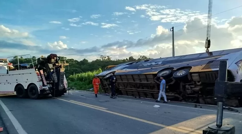 Mais de 40 pessoas morreram neste ano em acidentes com ônibus em rodovias federais na Bahia