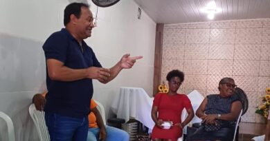 Ataques ao ex-vereador Cleber Alves aquece corrida eleitoral em Camaçari