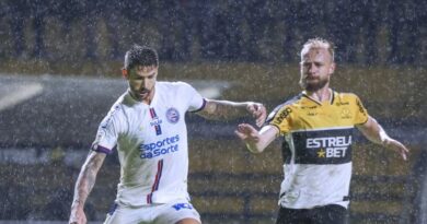 Fora de casa, Bahia arranca empate com Criciúma e segue entre os líderes do Brasileirão