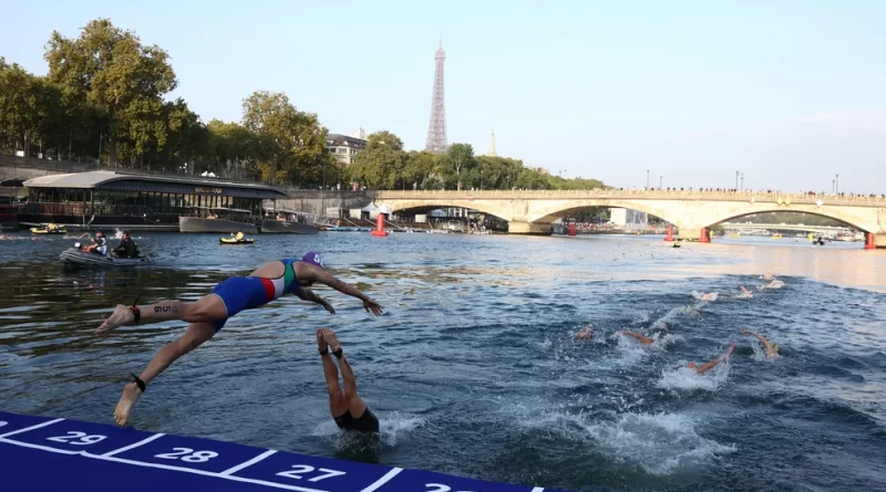 Olimpíadas de Paris: Água do rio Sena fica imprópria e atletas não conseguem realizar treino de natação e do triatlo