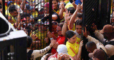 Após confusões e brigas, final da Copa América é adiada em 30 minutos