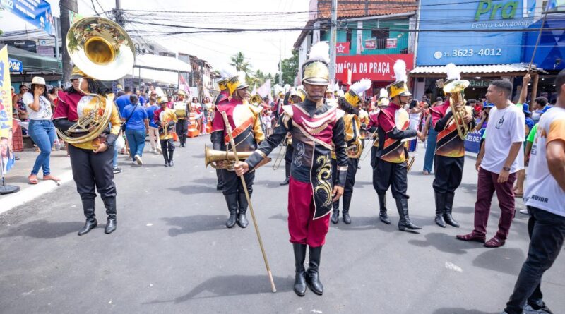 Desfile Cívico de Abrantes é marcado por festa e problemas de saúde devido ao forte calor