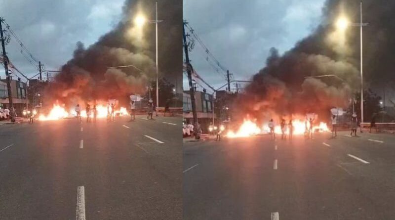 Terrorismo em Salvador: grupo ateia fogo em ônibus e bloqueia trânsito na Av. Paralela