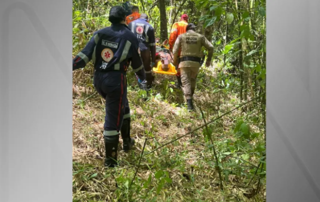 Idoso é resgatado após 30 dias desaparecido em área de mata na Bahia