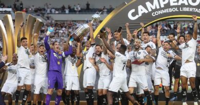 Botafogo supera o Atlético-MG e é campeão da Libertadores