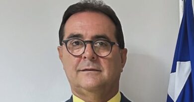 Vice-prefeito de Lauro de Freitas é alvo de investigação por fraudes bilionárias em licitações
