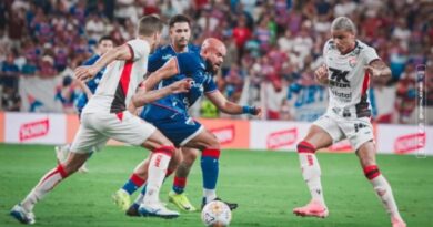 Vitória vence o Fortaleza no Castelão e segue líder do Grupo A na Copa do Nordeste