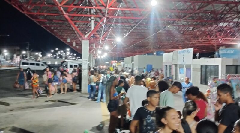 Denúncia! Passageiros ficam sem transporte no terminal rodoviário de Bom Despacho após ação indevida de cooperativa 5