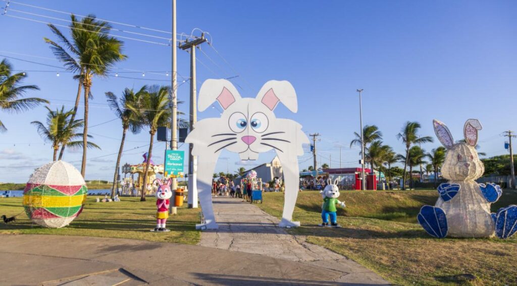 Vila da Páscoa 2025 leva cultura e fé à Orla de Atalaia durante o mês de abril