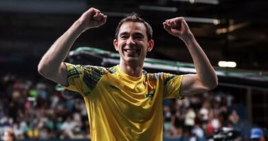 Hugo Calderano garante primeiro pódio do Brasil em Mundial de Tênis de Mesa e segue fazendo história