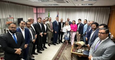 Vereadores de Salvador vão à ALBA cobrar medidas contra Hilton Coelho após invasão da Câmara