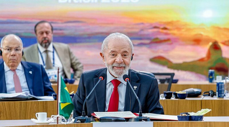 Lula propõe desligamento de cabos submarinos dos EUA e criação de novo sistema com ditaduras do BRICS