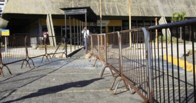 Correios colocam sede da Pituba à venda pela 17ª vez após queda de 50% no valor