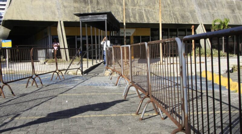 Correios colocam sede da Pituba à venda pela 17ª vez após queda de 50% no valor