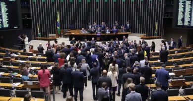 Câmara aprova regime de urgência para projeto sobre anistia