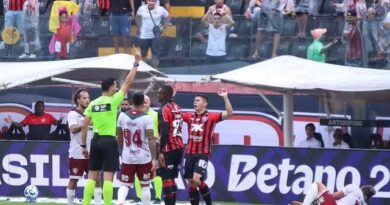 Vitória perde para o Fluminense no Barradão e segue estacionado na zona de rebaixamento