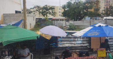 Revitalização da praça Beira Rio segue para a mais de dois anos e causa transtornos na mobilidade de Lauro de Freitas