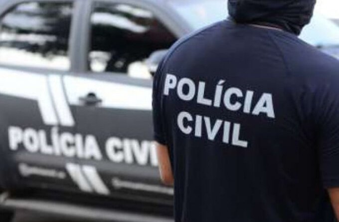 Professor é suspeito de se masturbar na frente de alunos em Fortaleza