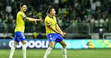 Palmeiras atropela o Red Bull Bragantino e mantém liderança isolada do Brasileirão