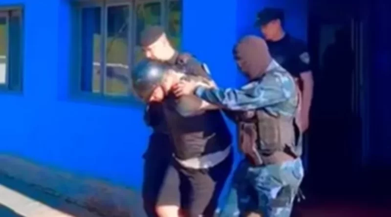 Três brasileiros suspeitos de integrar o Comando Vermelho são presos na fronteira com a Argentina