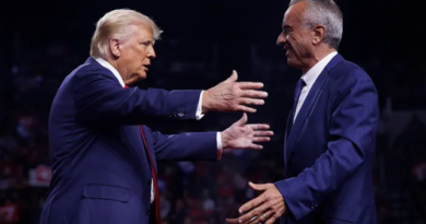 Governo Trump endurece diretrizes e avança na implantação de restrições à transição de gênero para menores nos EUA