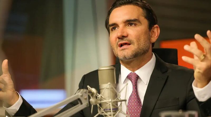 Celso Sabino é expulso do União Brasil após romper orientação de deixar governo Lula