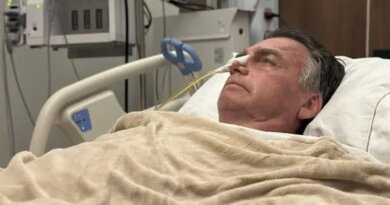 Bolsonaro passa por nova cirurgia para tratar crises de soluço em Brasília